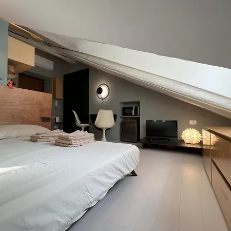 Provana5 - Design In Apartman *